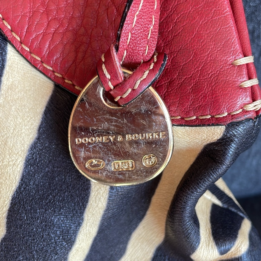 Dooney & Bourke Zebra Print Leather Bag vintage 14x16” - Picture 7 of 15